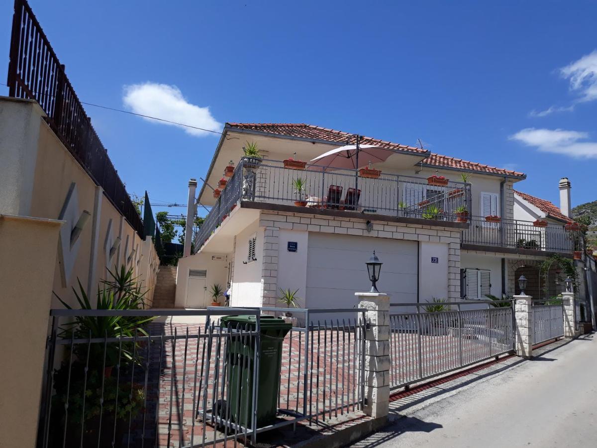 Quality Vila "Comfort" Trogir Eksteriør bilde