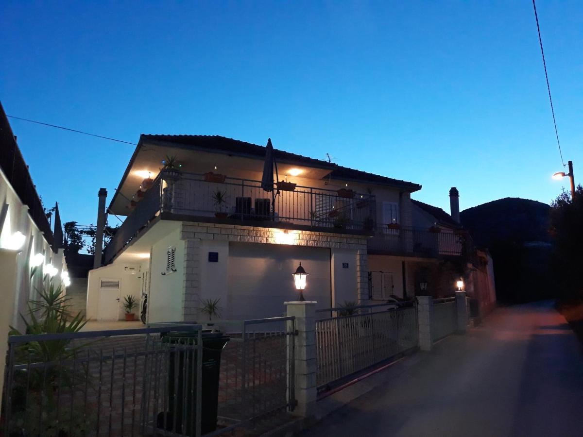 Quality Vila "Comfort" Trogir Eksteriør bilde